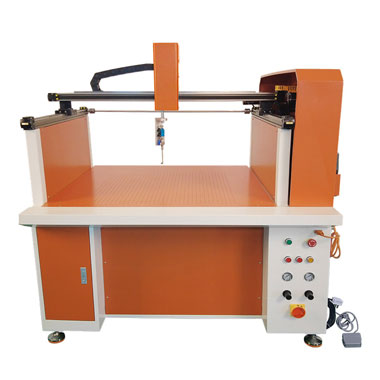The application of dispensing machines in the chip packaging industry